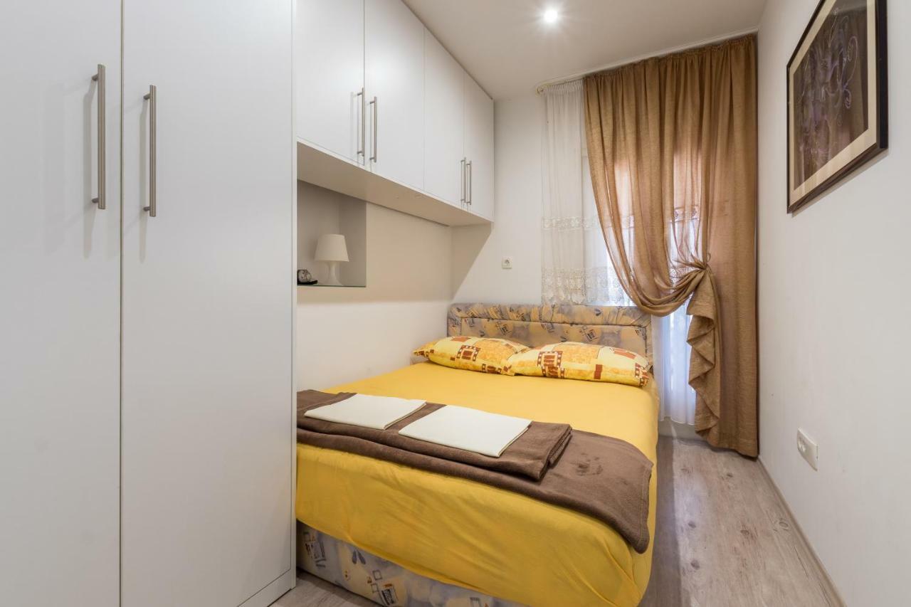 Apartments Ivan Kaštela エクステリア 写真