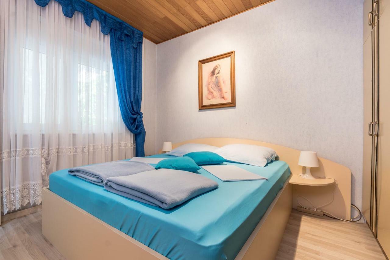 Apartments Ivan Kaštela エクステリア 写真