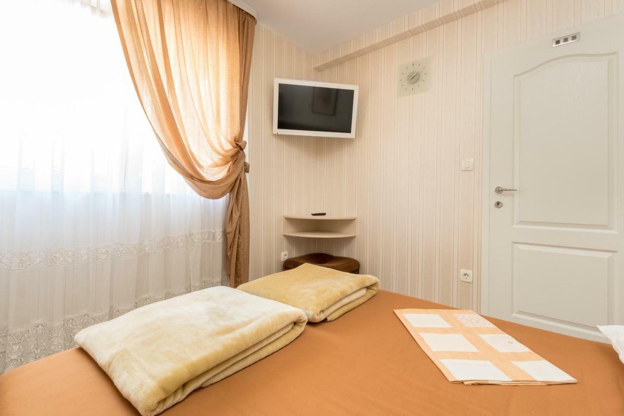 Apartments Ivan Kaštela エクステリア 写真