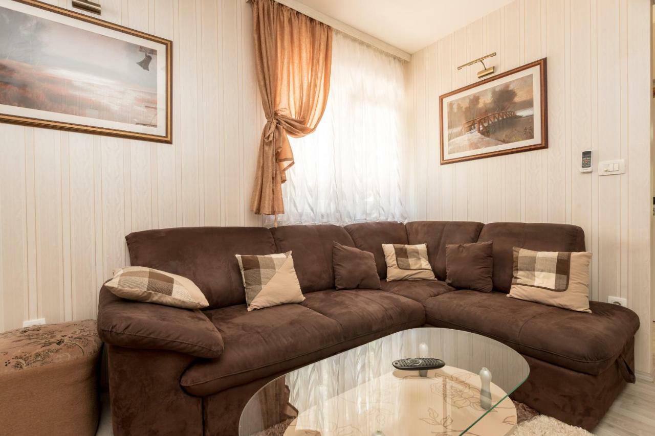 Apartments Ivan Kaštela エクステリア 写真