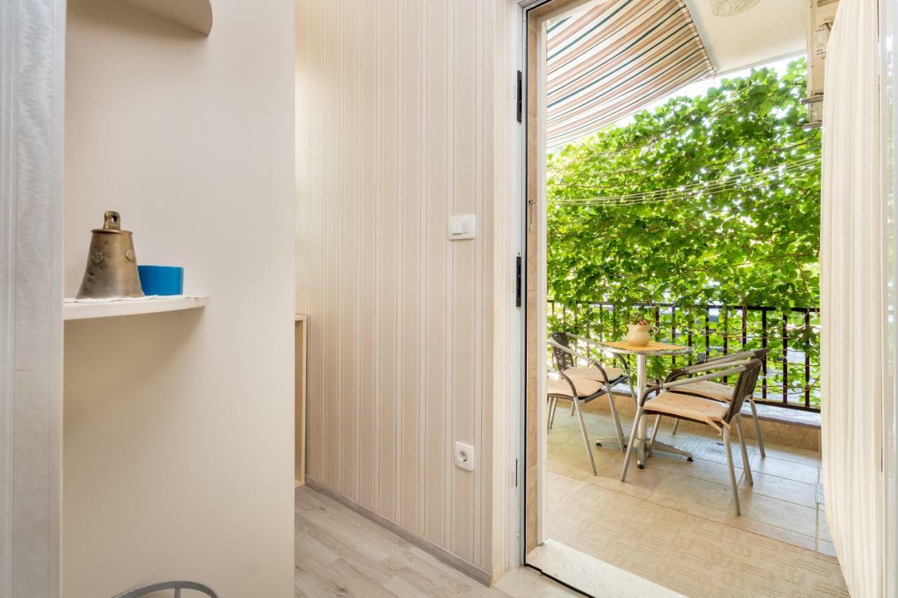 Apartments Ivan Kaštela エクステリア 写真
