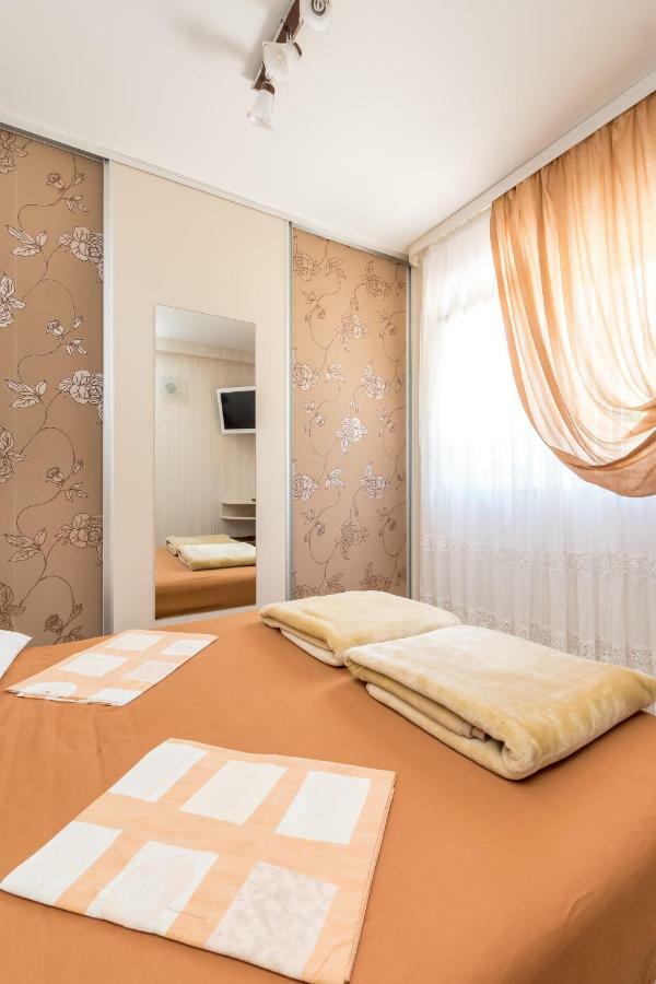 Apartments Ivan Kaštela エクステリア 写真